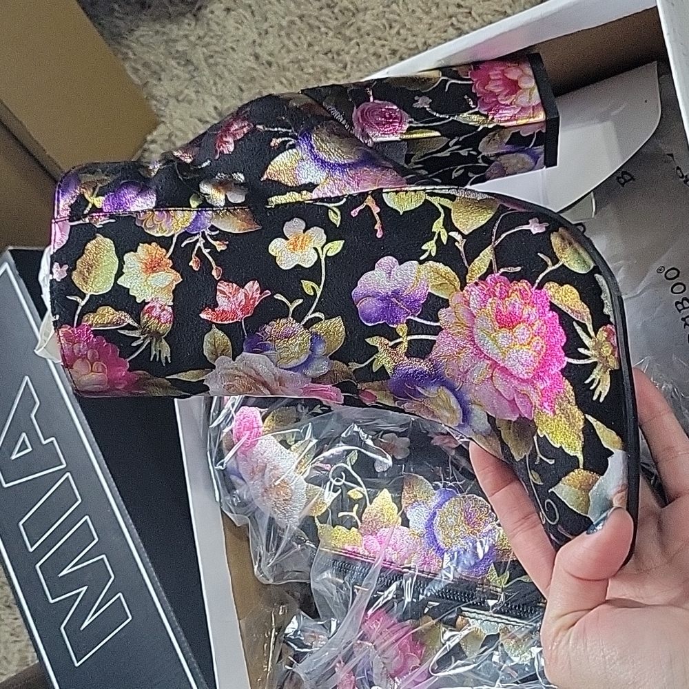 NWT floral booties